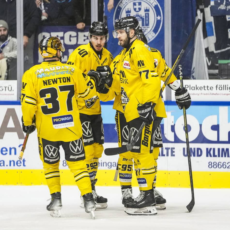 4:1 in Ravensburg: Pinguine beschenken sich kurz vor Weihnachten selbst