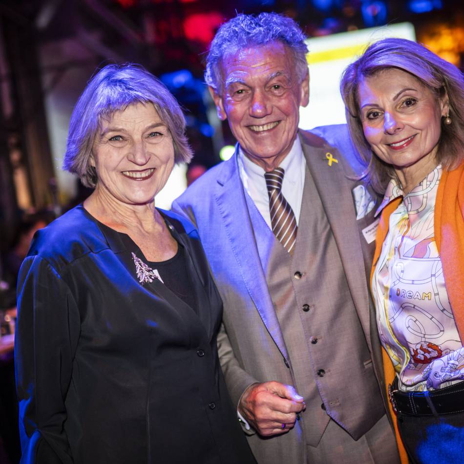 Netzwerken auf dem Areal Böhler: Hunderte Gäste beim letzten Düsseldorf IN des Jahres