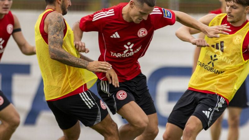 Zwei Abgänge im Winter?: Diese beiden Spieler stehen auf der Streichliste von Fortuna