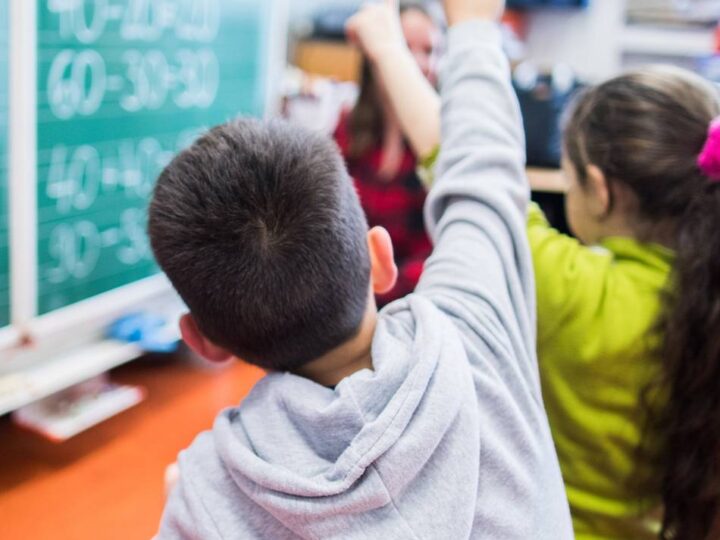 Bildung: Wie lange Lehrkräfte wirklich arbeiten