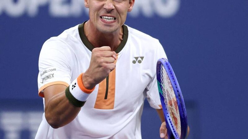 Kempener Tennisprofi: Traumhochzeit in Mexiko – Daniel Altmaier hat geheiratet