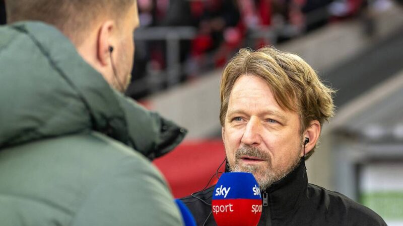 2:1 gewonnen, und nun?: „Habe meine Gedanken“ – das sagt Mislintat über die Zukunft von Fortuna-Coach Anfang