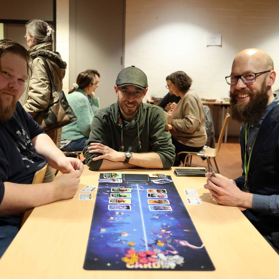 Tipps vom Brettspielclub Niederrhein: Acht spannende Gesellschaftsspiele für dunkle Winterabende