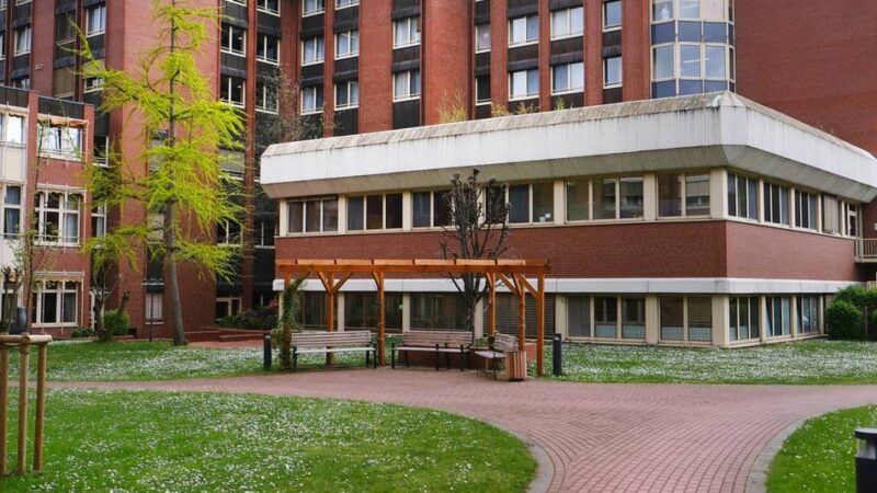 Auch die Tiefgarage wurde veräußert : Ratinger Ärztehaus wird verkauft