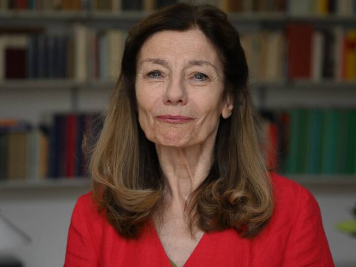 Lesung im Heine Haus: Warum schreiben Sie über einen Kräuterladen, Frau Krechel?