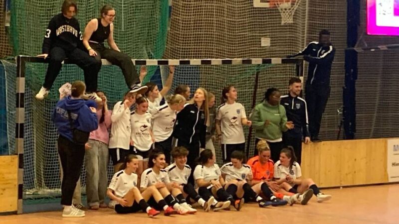 Kuriosität im Spielplan: Dem FV gelingt die Titelverteidigung bei den Frauen