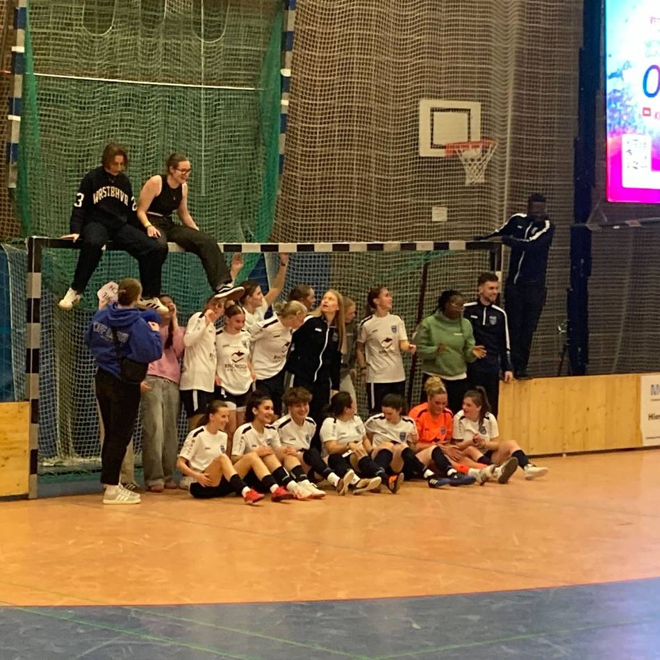 Kuriosität im Spielplan: Dem FV gelingt die Titelverteidigung bei den Frauen