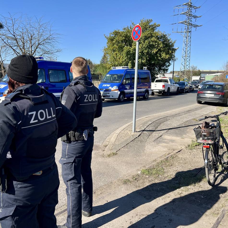 Prozess um Zigarettenfabrik in Düsseldorf: Mehr als sechs Millionen Euro Steuerschaden – in nur drei Wochen