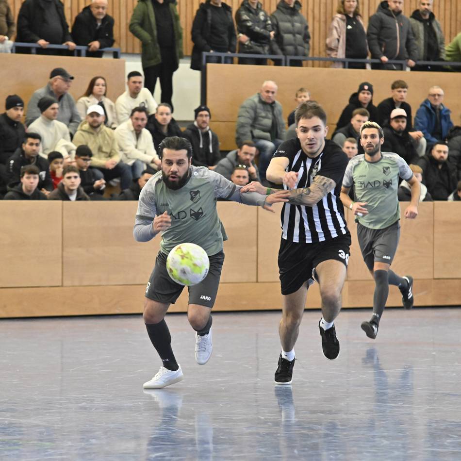 Hallenstadtmeisterschaft Gruppe 3: Rheydter SV zieht überraschend in die Endrunde ein – vor Neuwerk