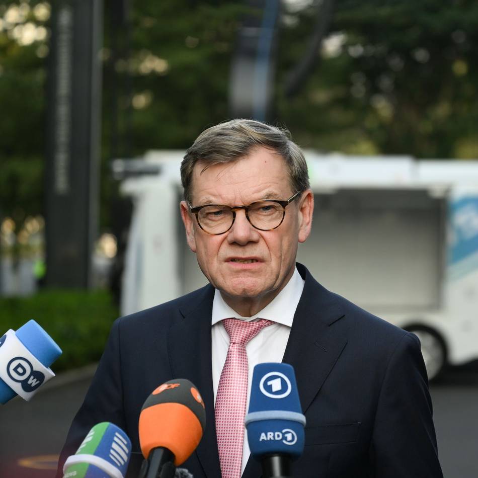 Verhandlungen über Friedensplan: Wadephul skeptisch zu Erfolgsaussicht der Ukraine-Gespräche