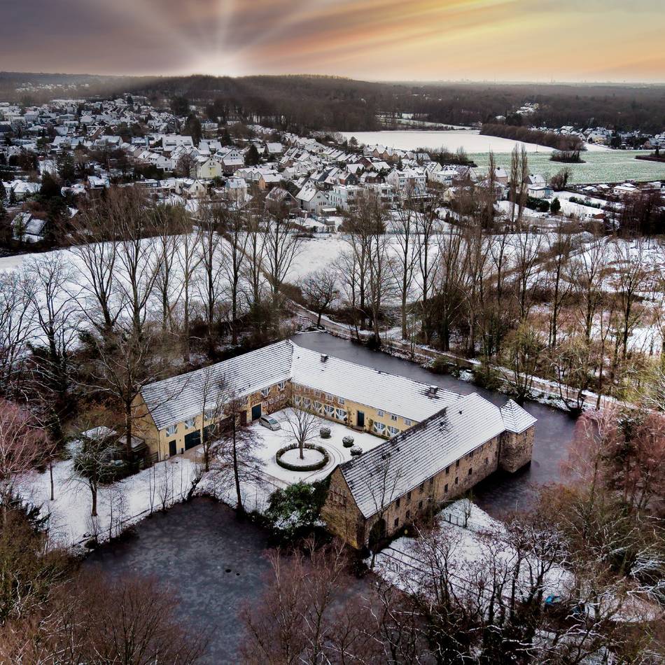 Schneefall in Langenfeld: Und über Nacht ist alles weiß