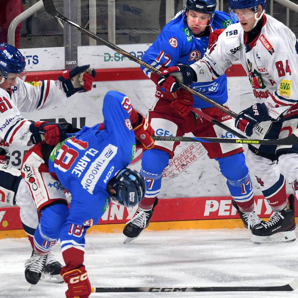 Hirano trifft zum Sieg: Zwei-Punkte-Start ins neue Jahr – DEG bezwingt Freiburg im Penaltyschießen