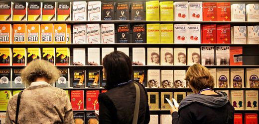 Konstantin Richter schreibt Sachbuch des Jahres